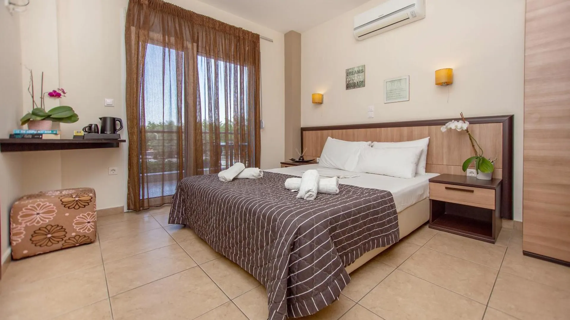 Ammolithos Beach Aparthotel Stavros