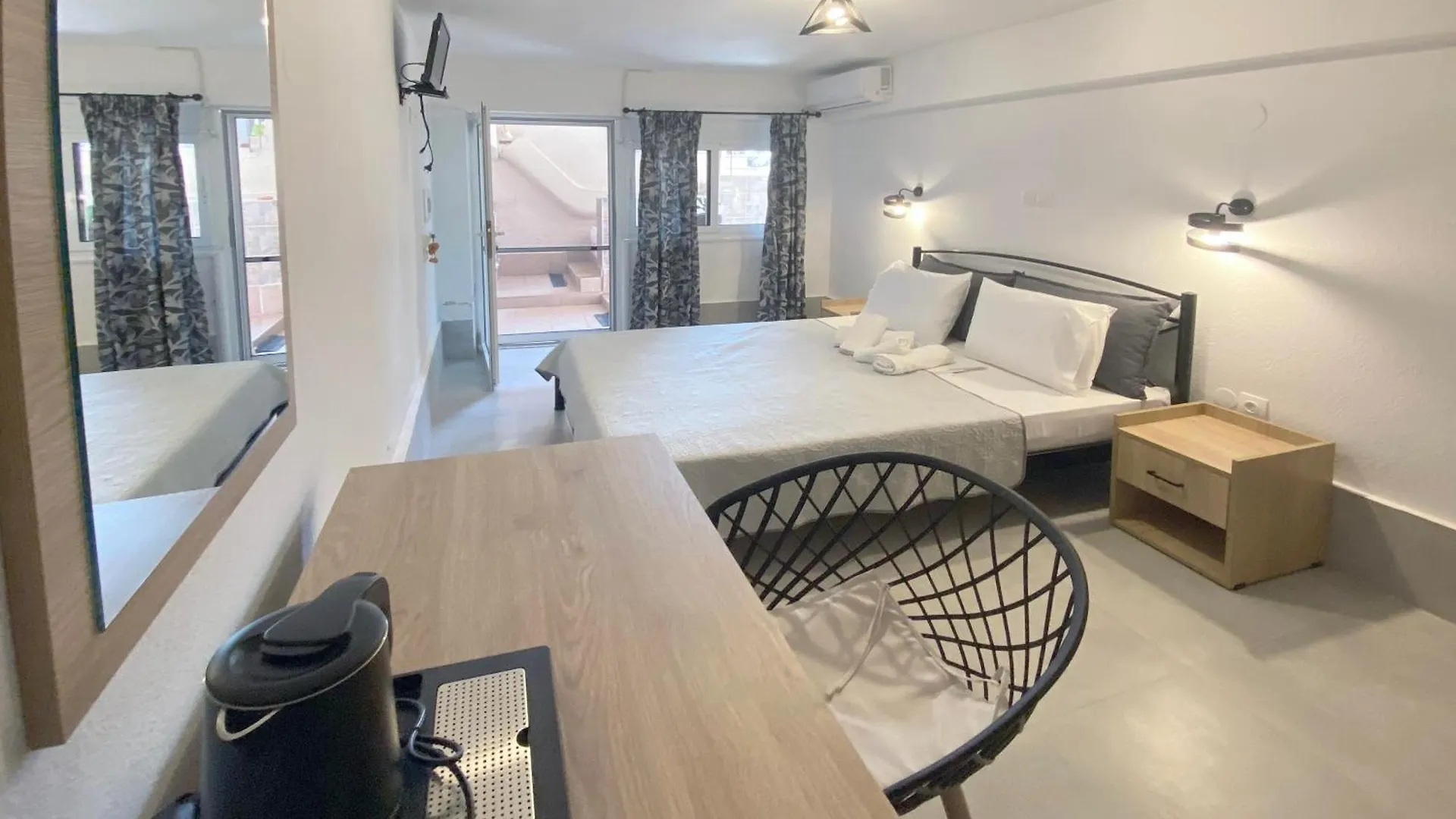Ammolithos Beach Aparthotel Stavros  0*, Stavros (Thessaloniki) Greece